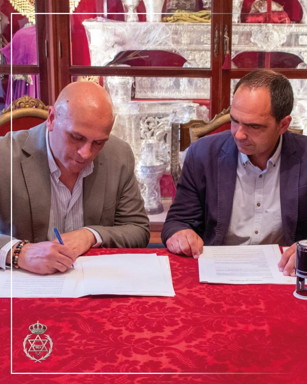 Estrella de Dos Hermanas y Nazareno de Santiponce firman un acuerdo para su acompañamiento musical el próximo Miércoles Santo 