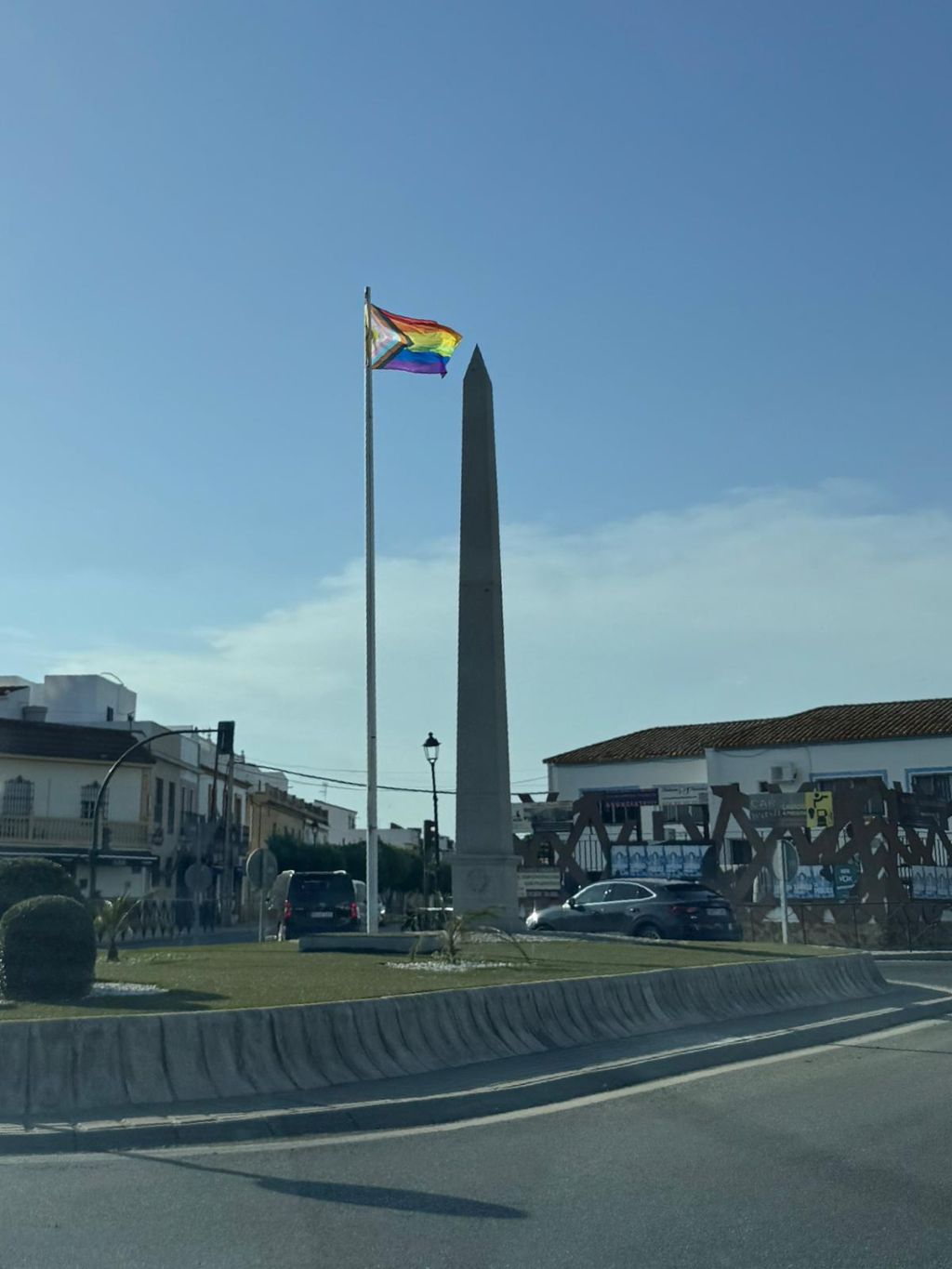 Bandera Arcoiris en Guillena por el Día Internacional del Orgullo LGTBIQ+