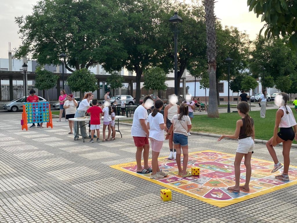 Tercera semana de talleres Fly Kids en Guillena, Torre de la Reina y Las Pajanosas