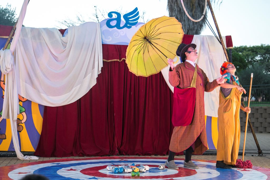 Los espectáculos de circo y magia, los recitales musicales y flamencos y el teatro completan la agenda del Circuito 107 esta semana
